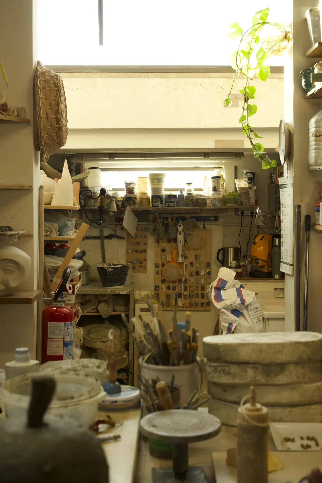 Light, tools and materials in the studio